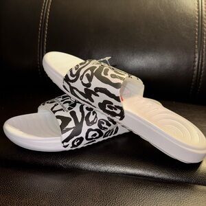 Under Armour Women's Ansa Graphic Fixed Strap Slide Sandal size 8